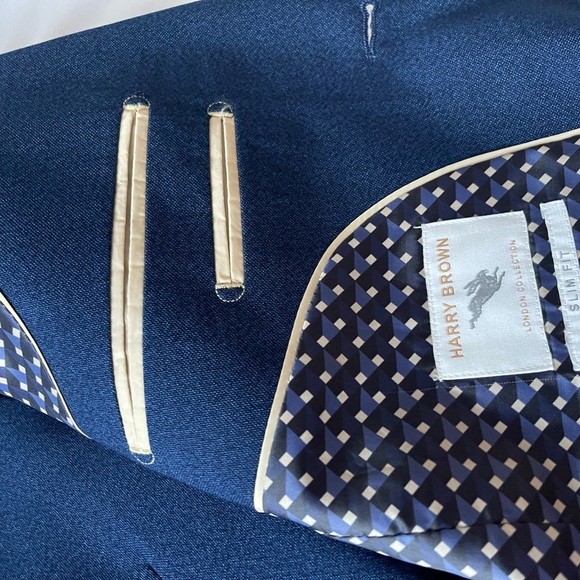 Brand new blue colour Harry Brown blazer set(blazer, vest and pants). - Picture 7 of 10